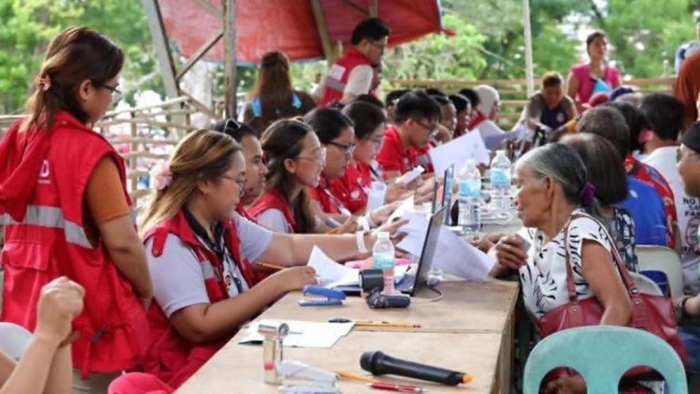 Davao Occidental Quake-Hit Families Get PHP57.8 Million Cash Aid