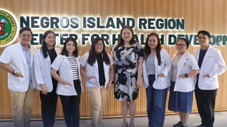7 Negros Island LGUs Get Services Of ‘Doctors To The Barrios’