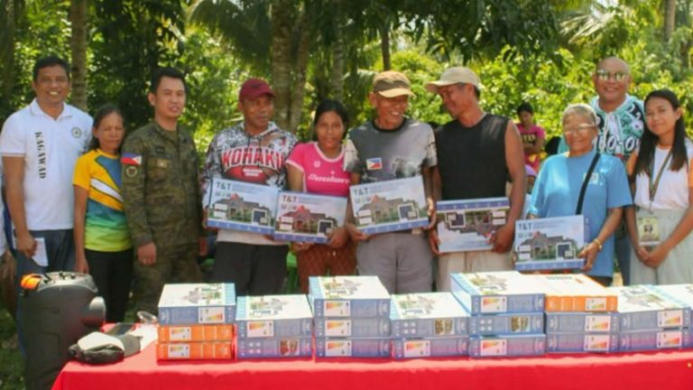 Project SUGA Delivers Solar Lights To Remote Village In Negros