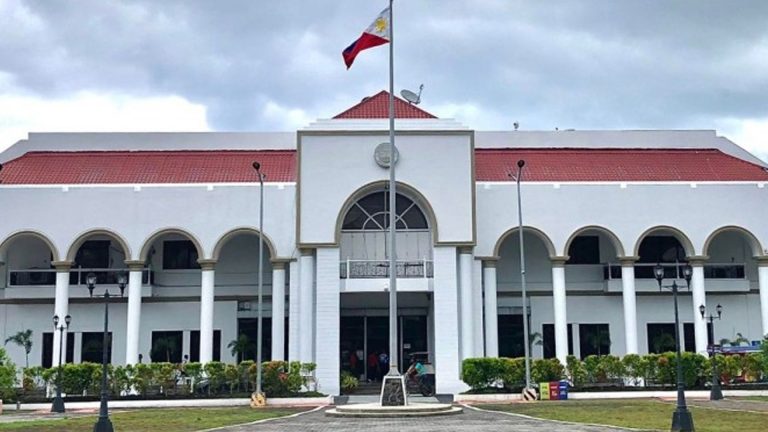 Albay Eyes State Of Emergency To Aid ‘Habagat’-Hit Fisherfolk