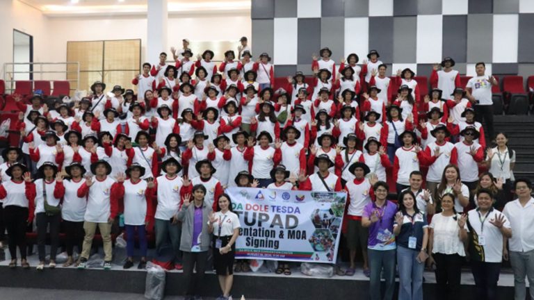 311 Bicol Workers Get TUPAD Jobs, Skills Training Under 3-Agency Pact