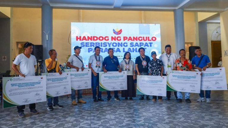 Scholarships, Grants Awarded To Students Under ‘Handog Ng Pangulo’