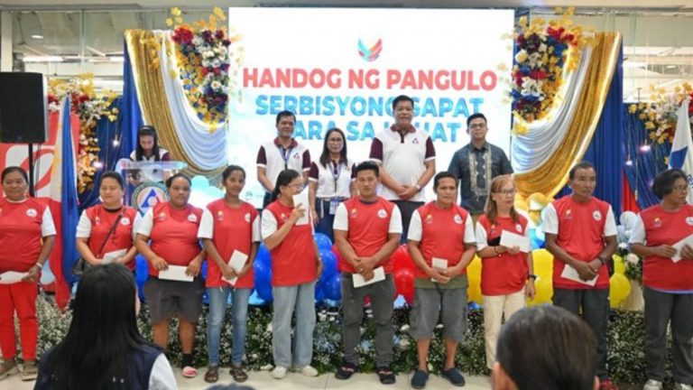 Nearly 10K Caraga Workers Get PHP50 Million Wages Under ‘Handog Ng Pangulo’