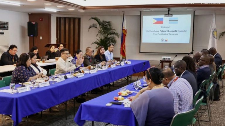 Philippines, Botswana Boost Ties On Migrant Worker Protection