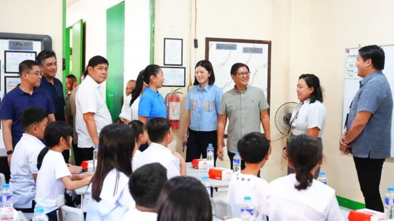 PhilHealth Offers Eyeglasses, Therapy Packages For Children