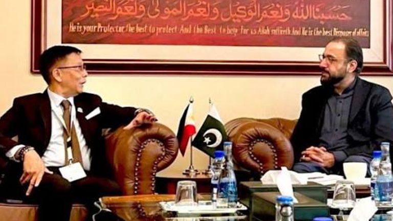 Philippines, Pakistan Eye Joint Mechanism For Migrant Worker Protection