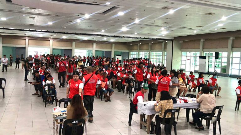 Close To 1.4K TUPAD Beneficiaries In Legazpi Receive PHP6.2 Million In Wages