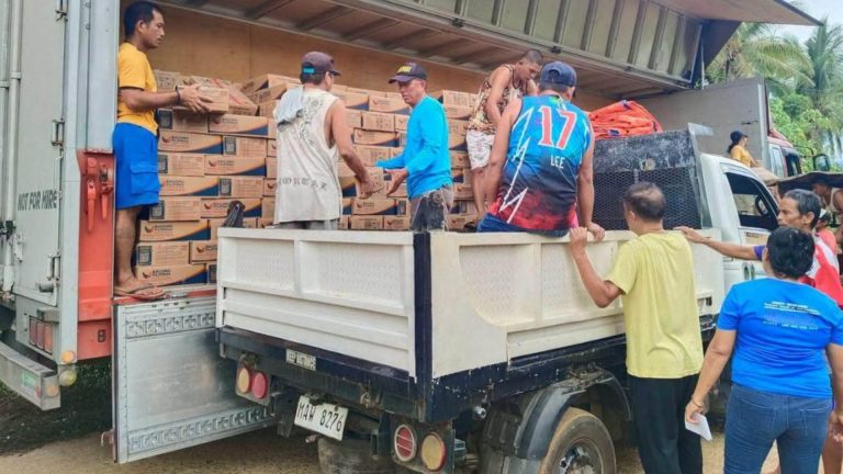 4K Food Packs Reach Drought-Hit Dinagat Town