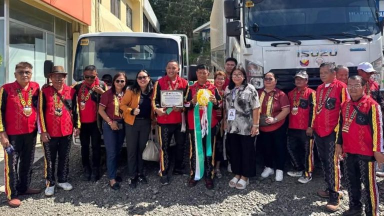 DA-13 Turns Over PHP11 Million Farm Equipment To Manobo Farmers